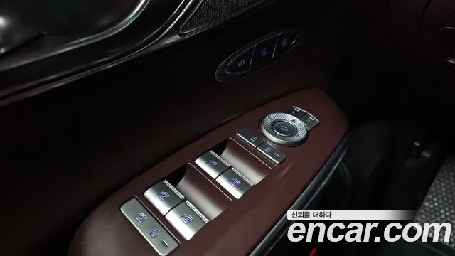 Genesis GV70 2.5T Бензин AWD — Фото автомобиля 23