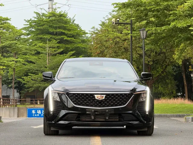 Cadillac CT5 — Фото автомобиля 5