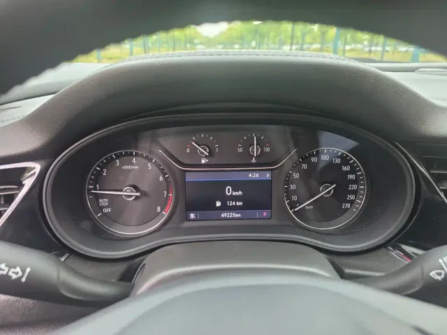 Buick Regal — Фото автомобиля 18