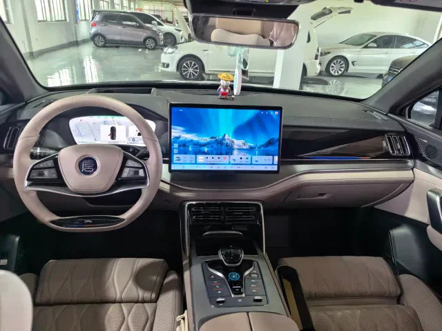 BYD Tang New Energy 2024 Model DM-i Glory Edition 112KM Flagship Type — Фото автомобиля 15