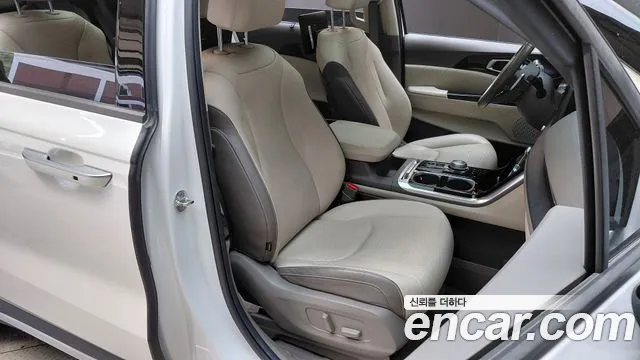 Kia Canival Carnival 4 поколение Бензин 9 мест Signature — Фото автомобиля 10