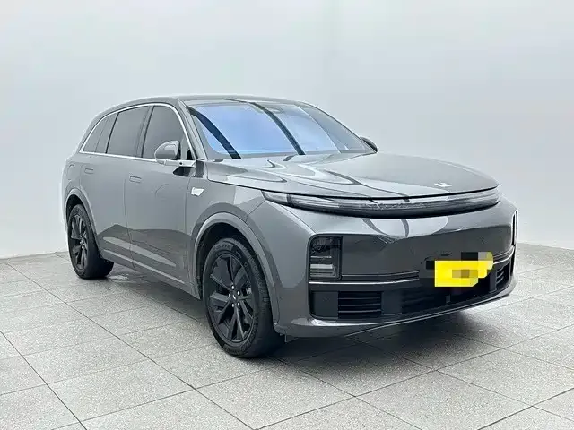 Li Auto L7 — Фото автомобиля 3