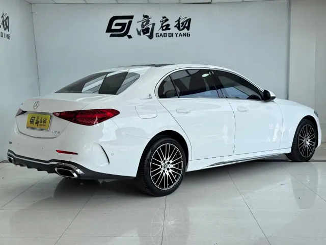 Mercedes-Benz C-Class — Фото автомобиля 25