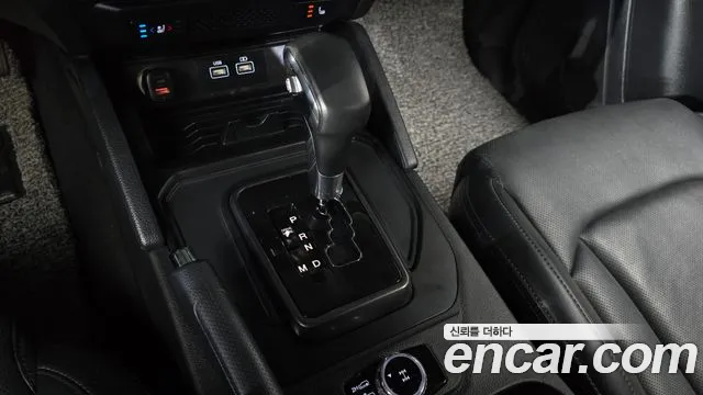 KG_Mobility_Ssangyong Rexton Новый Rexton Sport Дизель 2.2 4WD — Фото автомобиля 9