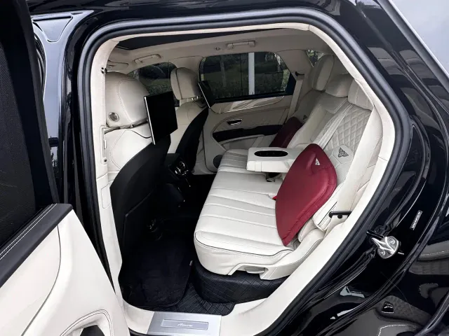 Bentley Bentayga Hybrid — Фото автомобиля 6