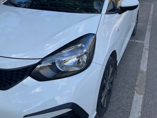Honda Fit — Фото автомобиля 5