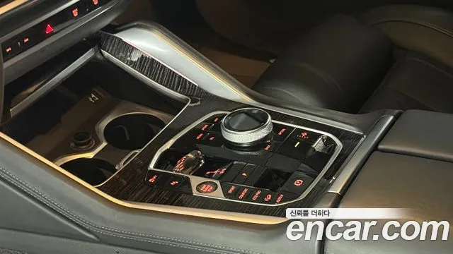 BMW X6 xDrive40i M Sport — Фото автомобиля 9