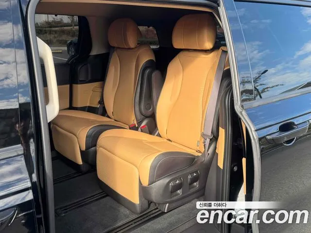 Kia Carnival 4th Gen — Фото автомобиля 6