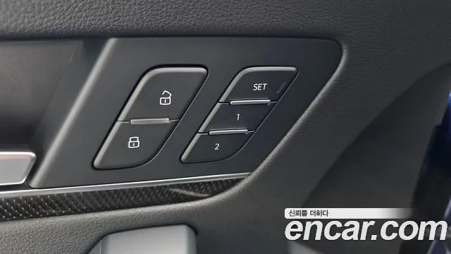 Audi SQ5 FY — Фото автомобиля 27