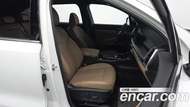 Kia Sorento Новый Sorento 4 поколение Бензин 2.5T 2WD — Фото автомобиля 26