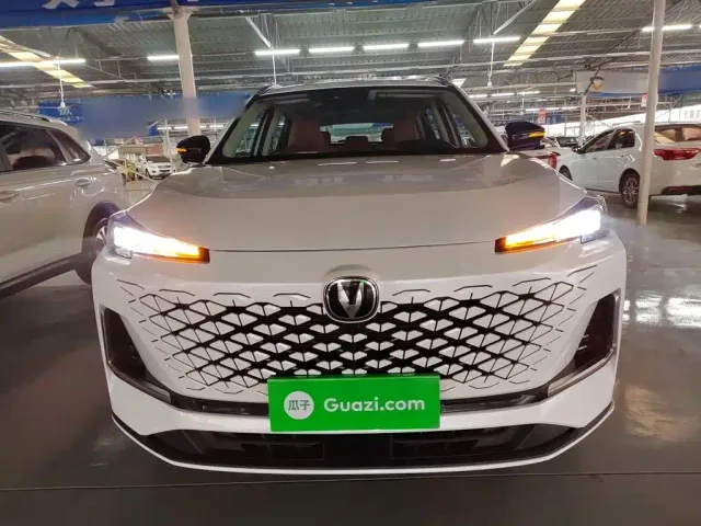 Changan CS55 Plus — Фото автомобиля 2