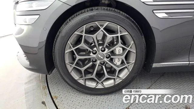Genesis G80 RG3 — Фото автомобиля 5