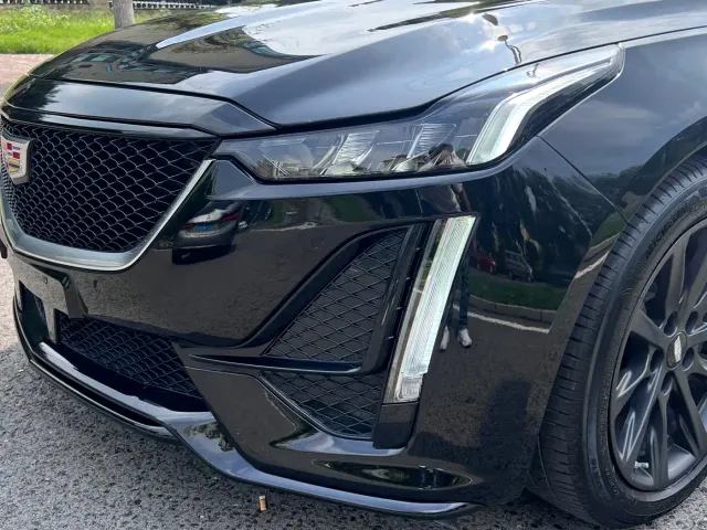 Cadillac CT5 — Фото автомобиля 4