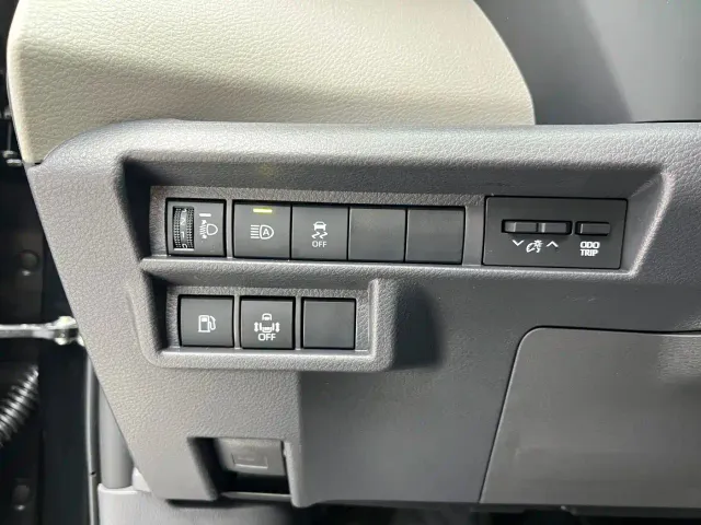 Toyota Granvia — Фото автомобиля 9