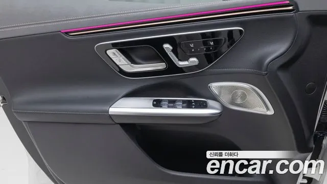 Mercedes-Benz EQE — Фото автомобиля 15