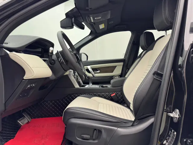 Land Rover Discovery Sport — Фото автомобиля 9