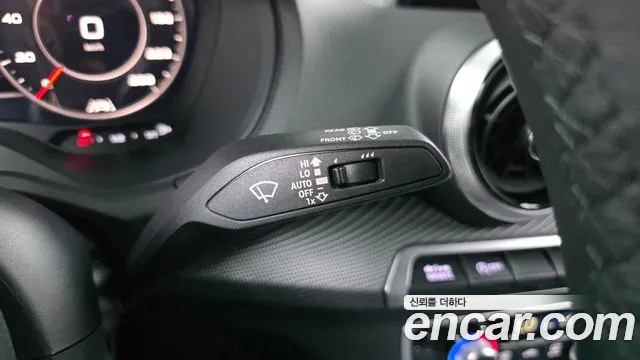 Audi Q2 35 TDI Premium — Фото автомобиля 26
