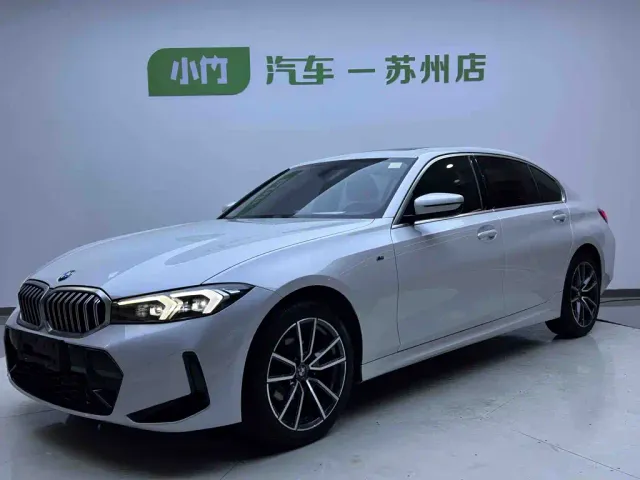 Фотография автомобиля — BMW 3 Series