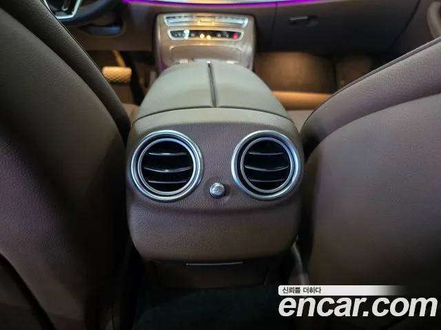 Mercedes-Benz E-Class W213 — Фото автомобиля 18