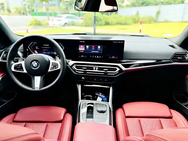 BMW 3 Series — Фото автомобиля 7