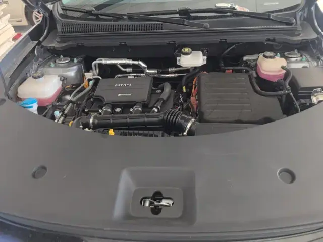 BYD Song Pro — Фото автомобиля 10