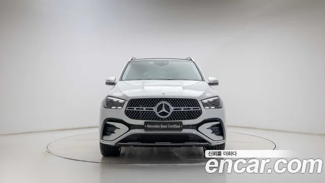 Mercedes-Benz GLE-Class — Фото автомобиля 3
