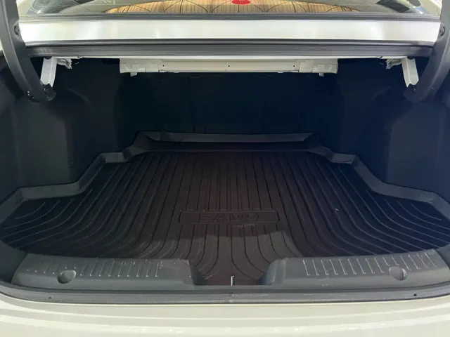 Changan Eado — Фото автомобиля 11
