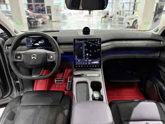 Nio ES7 — Фото автомобиля 9