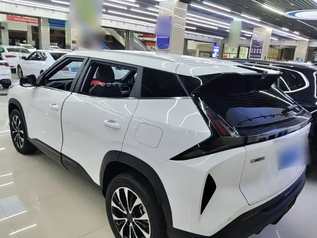 Geely Boyue 2026 Model 1.5TD Aspiration — Фото автомобиля 4