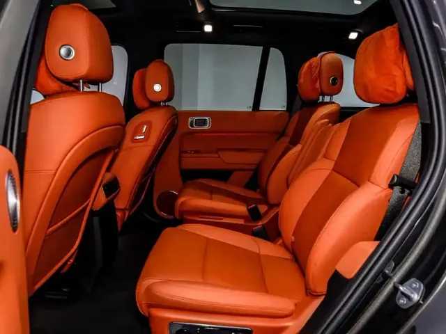 Li Auto L8 — Фото автомобиля 17