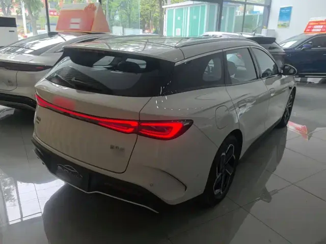BYD Seal 06 DM-i Touring — Фото автомобиля 6