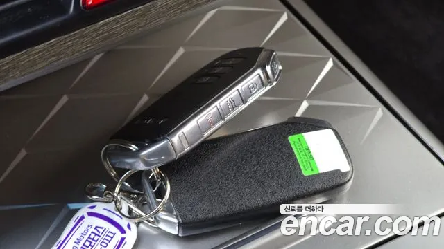 Kia K8 Hybrid — Фото автомобиля 21