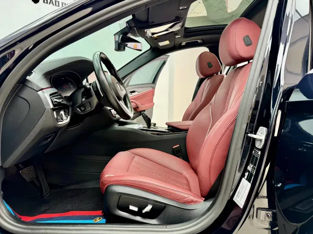 BMW 5 Series — Фото автомобиля 6