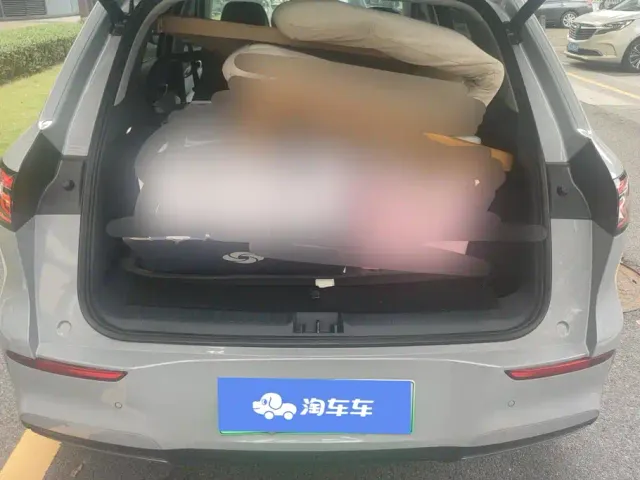 Geely Galaxy E5 — Фото автомобиля 4