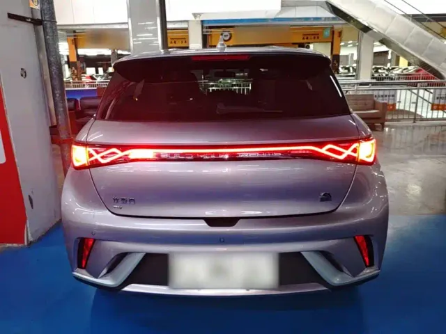 BYD Dolphin — Фото автомобиля 5