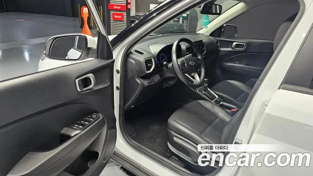 Hyundai Venue Venue 1.6 Modern Plus — Фото автомобиля 9