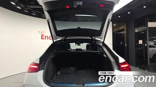 Mercedes-Benz GLE-Class — Фото автомобиля 26