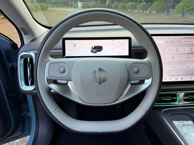 Leapmotor B01 — Фото автомобиля 18