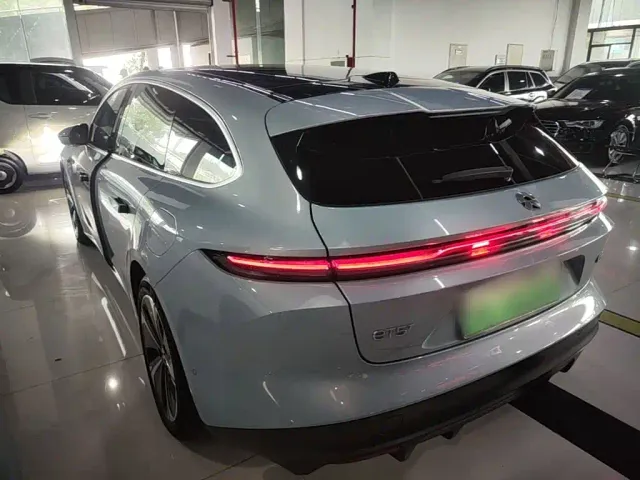 Nio ET5 Touring — Фото автомобиля 4