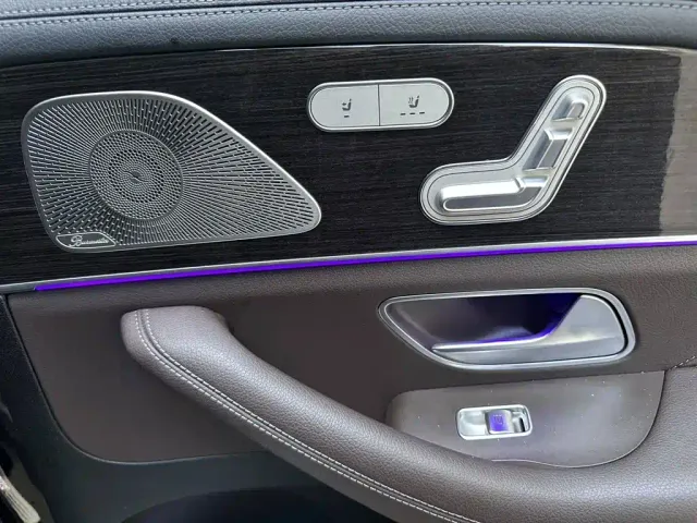 Mercedes-Benz GLS-Class — Фото автомобиля 17