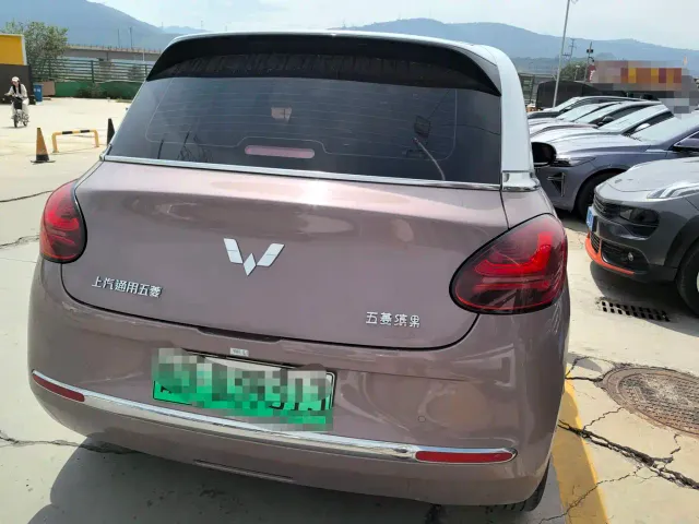 Wuling Bingo — Фото автомобиля 5