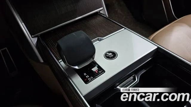 Land Rover Range Rover — Фото автомобиля 4