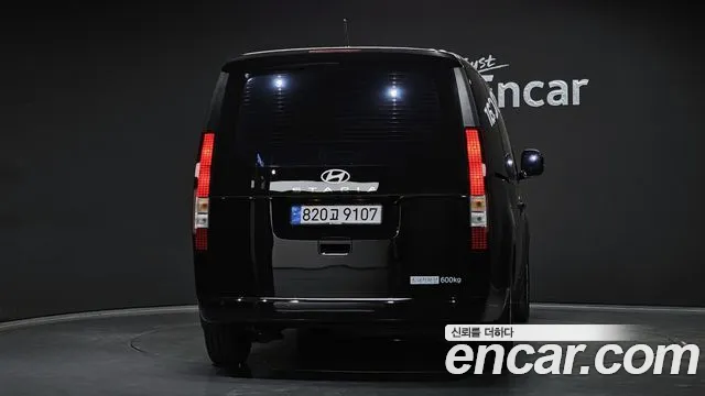 Hyundai Staria Staria Карго 5 мест — Фото автомобиля 4