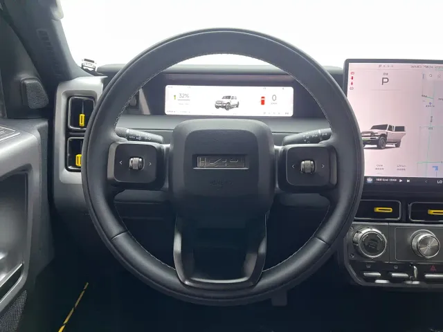 iCAR V23 — Фото автомобиля 12
