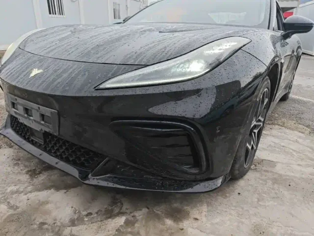 Hozon Neta GT — Фото автомобиля 23