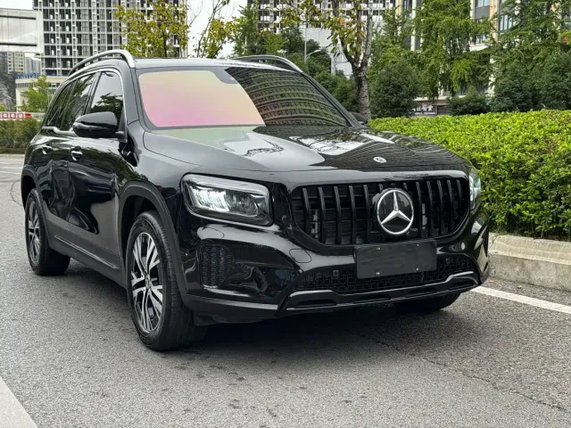 Mercedes-Benz GLB-Class — Фото автомобиля 3