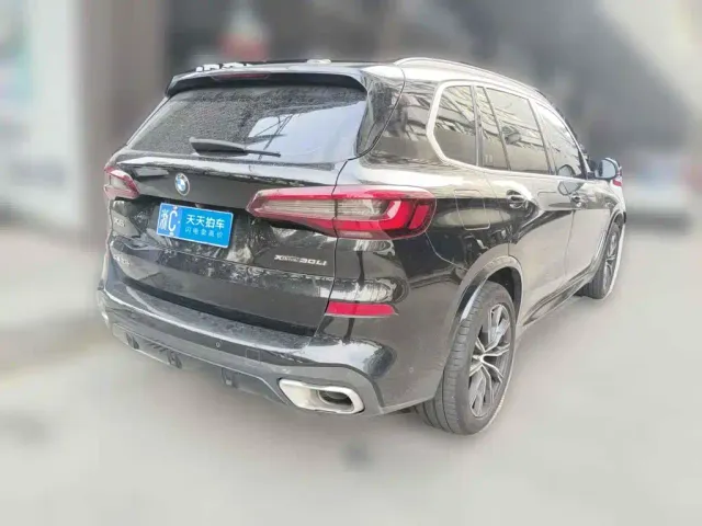 BMW X5 — Фото автомобиля 5