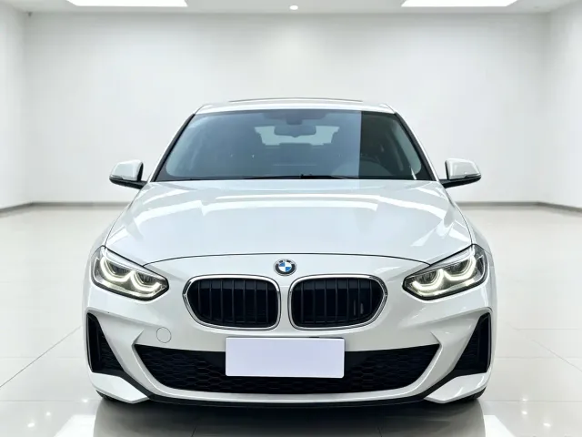 BMW 1 Series — Фото автомобиля 2