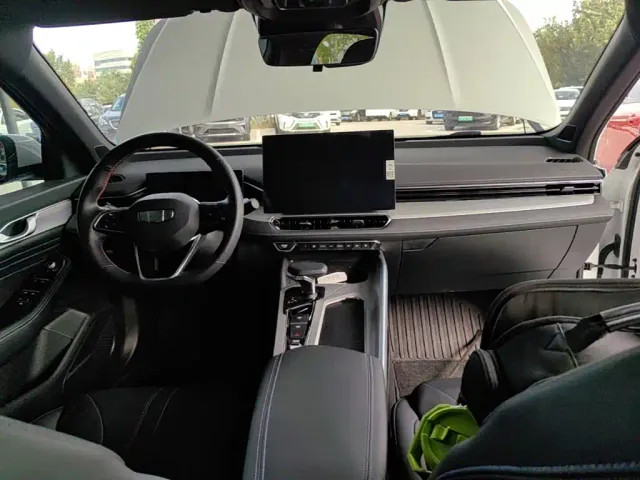 Geely Xingrui — Фото автомобиля 9
