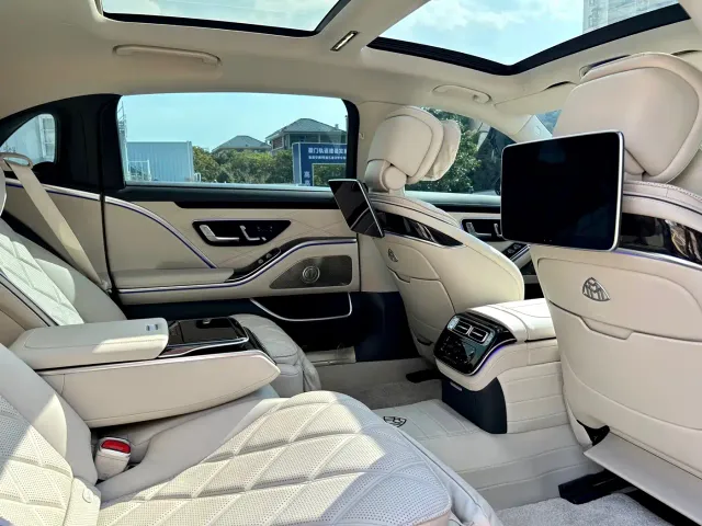 Mercedes-Benz Maybach S-Class — Фото автомобиля 14